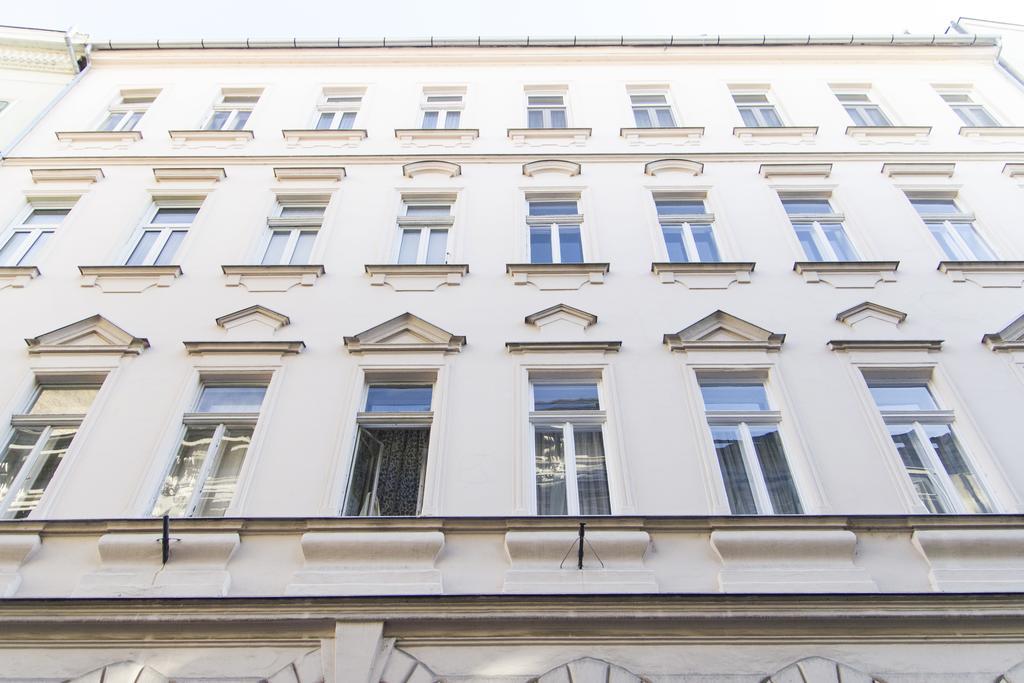 Real Apartments Museum Будапеща Екстериор снимка
